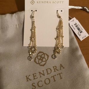 Kendra Scott Wilma Drop Earrings in Gold